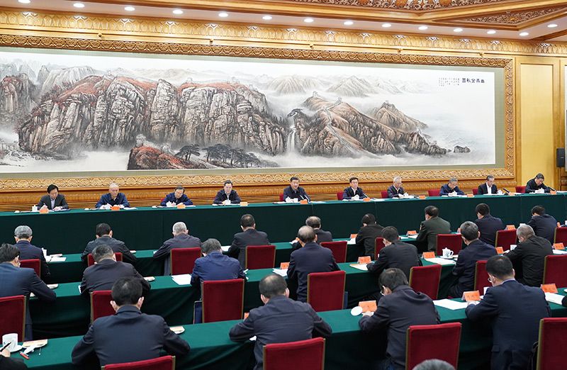 11月19日,中共中央总书记、国家主席、中央军委主席习近平在北京出席第三次“一带一路”建设座谈会并发表重要讲话。新华社记者 申宏 摄